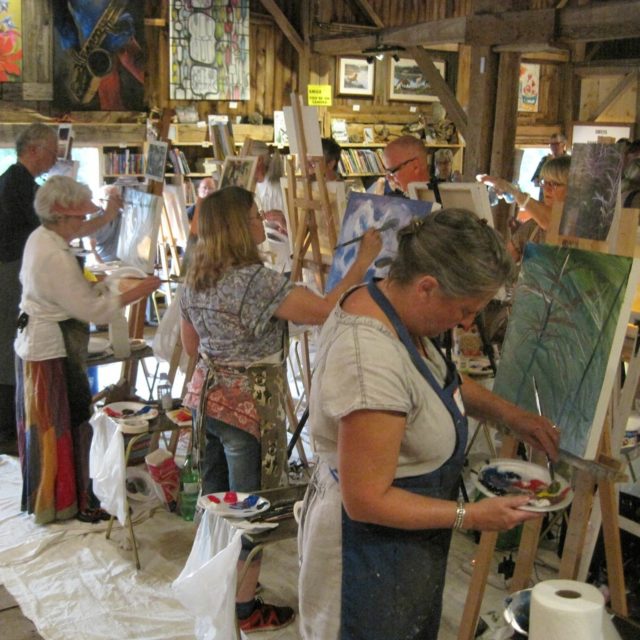 PEC Studio Tour live paint-around.