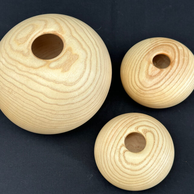 3 small ash hollow forms