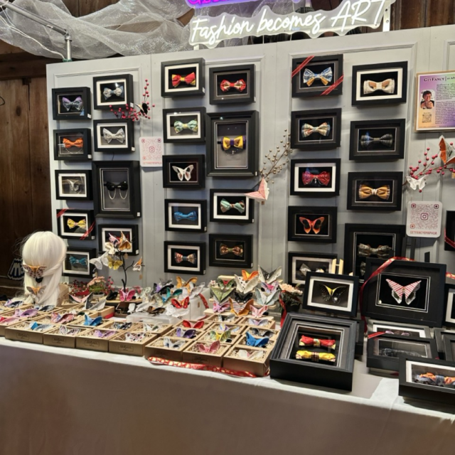 Booth set-up at The Eddie Christmas Holiday Market