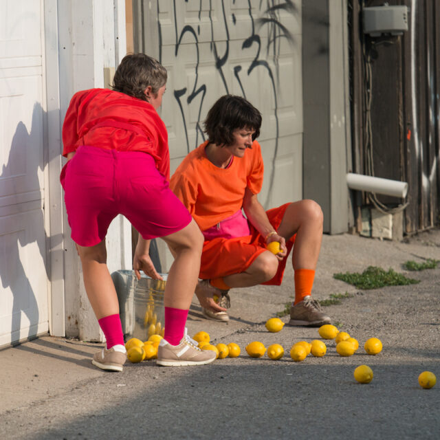 b side | a site-specific work for a laneway | created + performed by molly johnson - meredith thompson | photo by henry chan | summerworks, toronto 2018