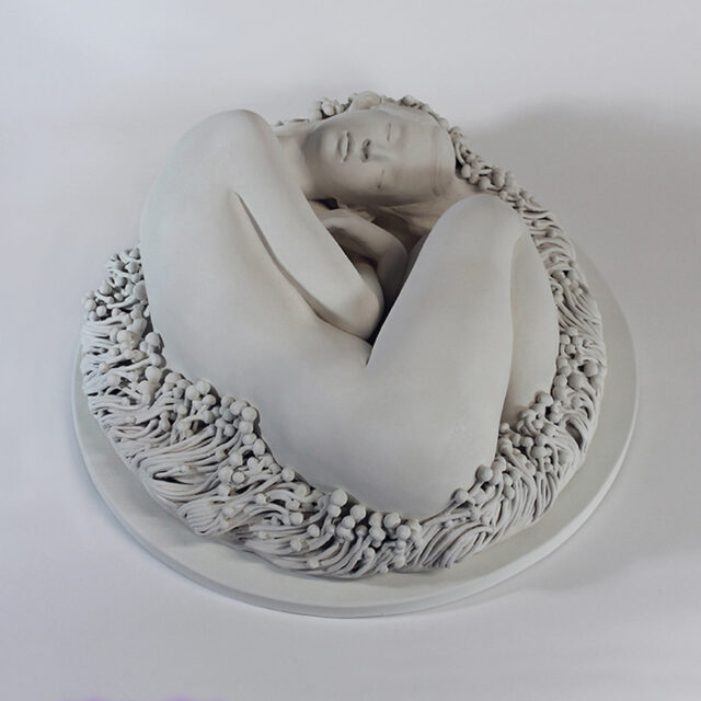 Enoki by Gosia, sculpture